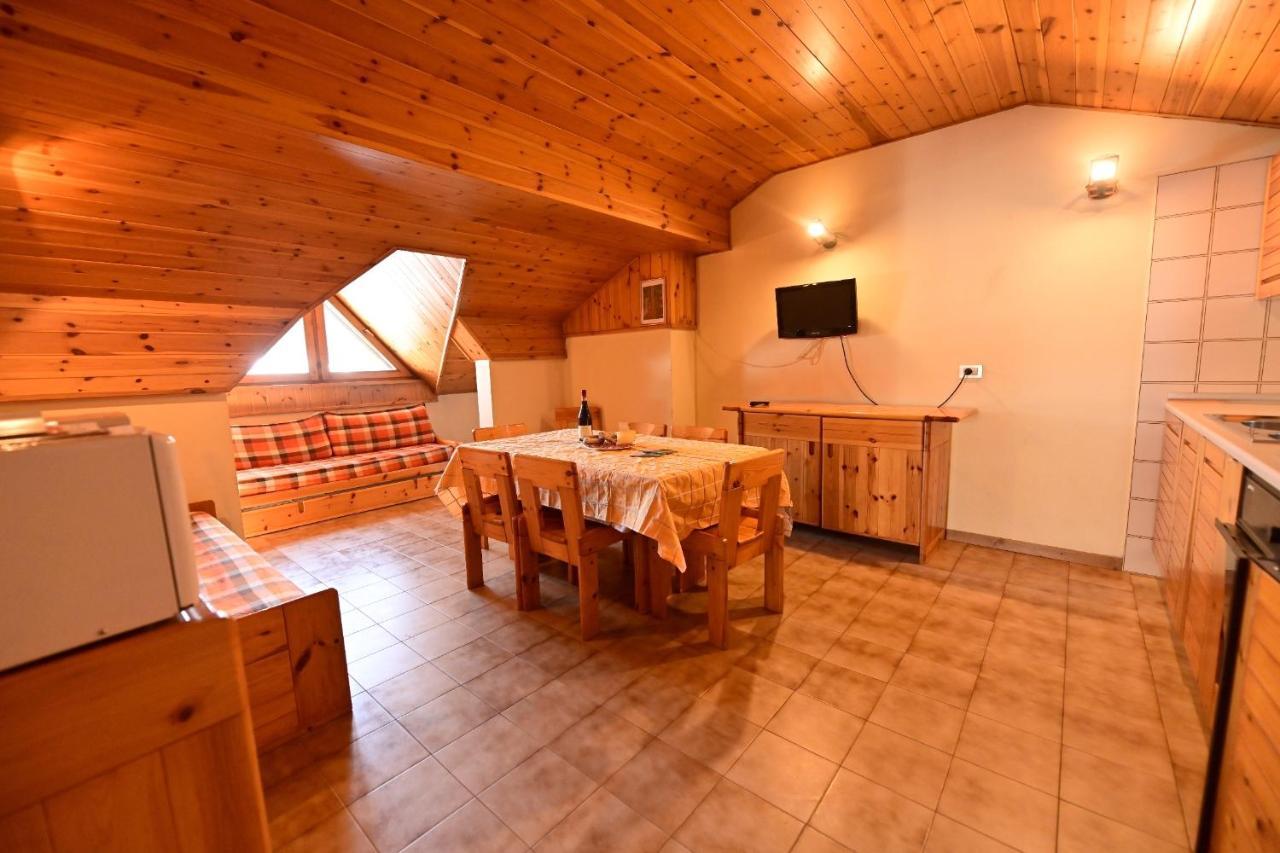 Residence Raethia Tra Bormio E Livigno Pradelle Eksteriør bilde