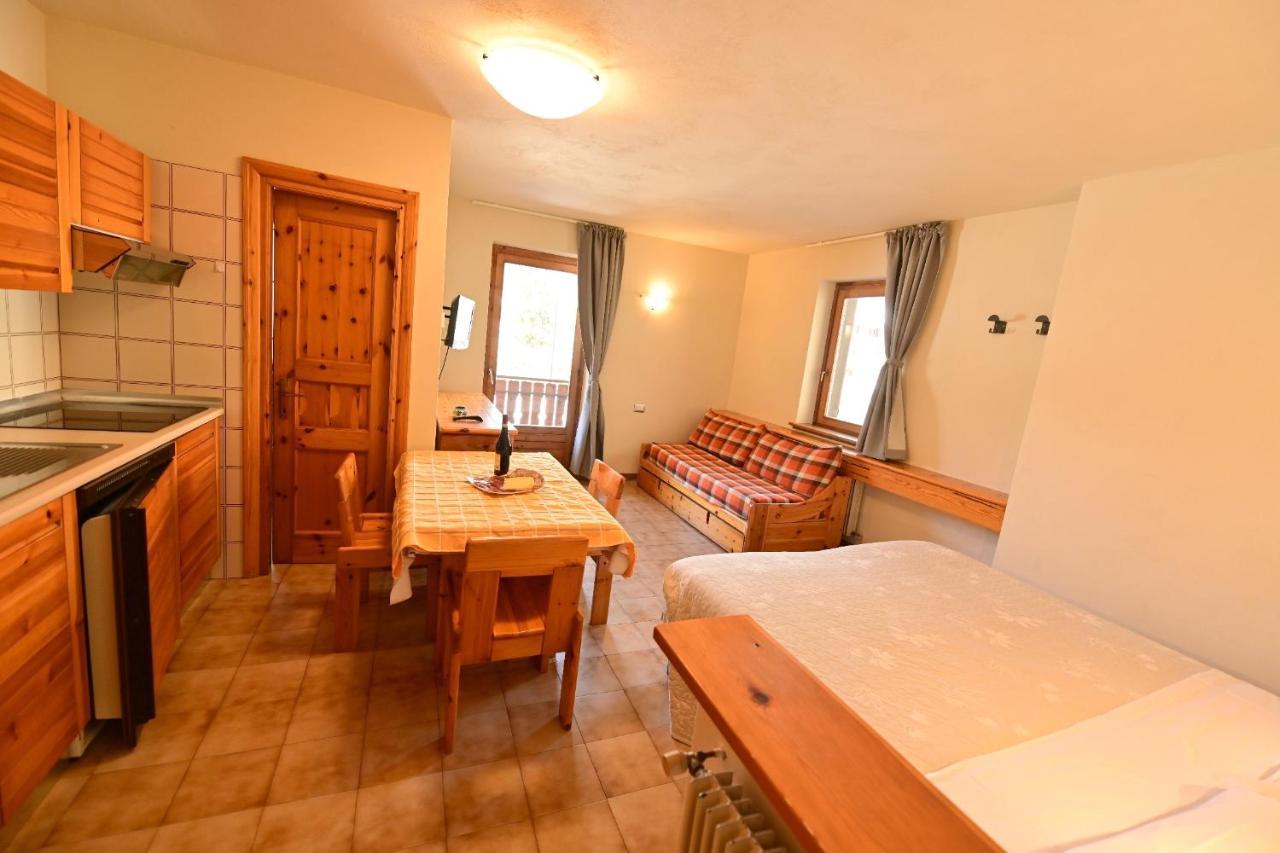 Residence Raethia Tra Bormio E Livigno Pradelle Eksteriør bilde