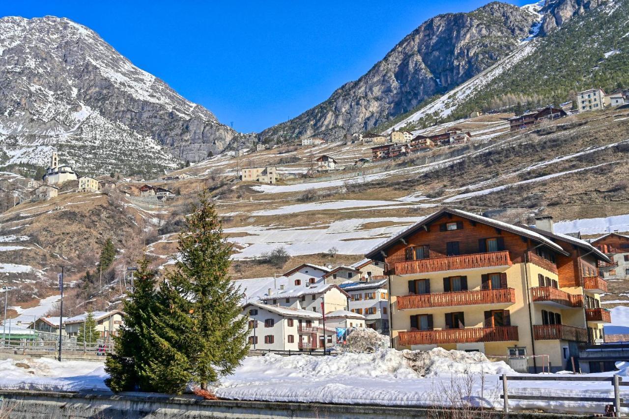 Residence Raethia Tra Bormio E Livigno Pradelle Eksteriør bilde