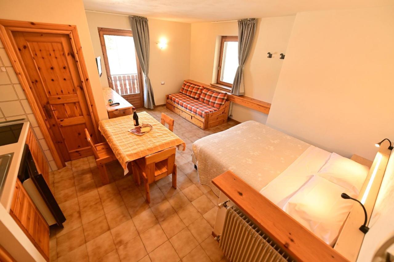 Residence Raethia Tra Bormio E Livigno Pradelle Eksteriør bilde