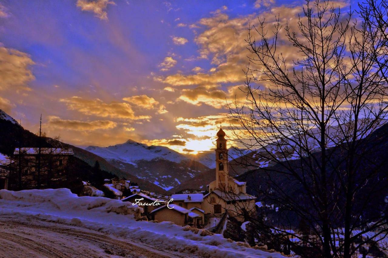 Residence Raethia Tra Bormio E Livigno Pradelle Eksteriør bilde
