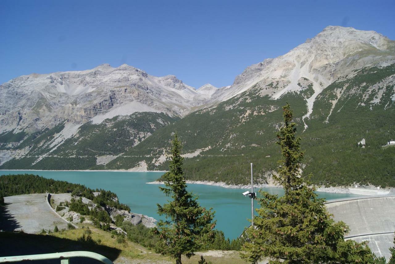 Residence Raethia Tra Bormio E Livigno Pradelle Eksteriør bilde