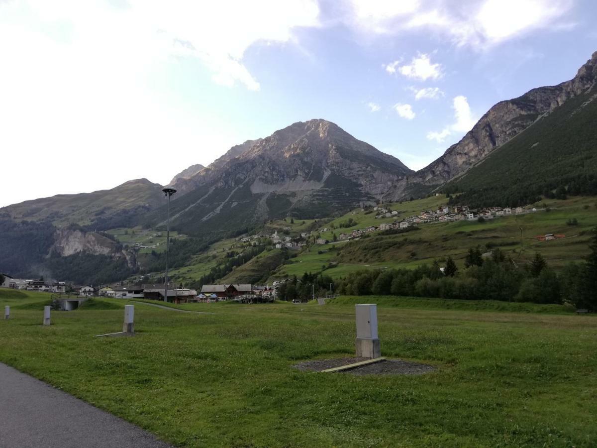 Residence Raethia Tra Bormio E Livigno Pradelle Eksteriør bilde