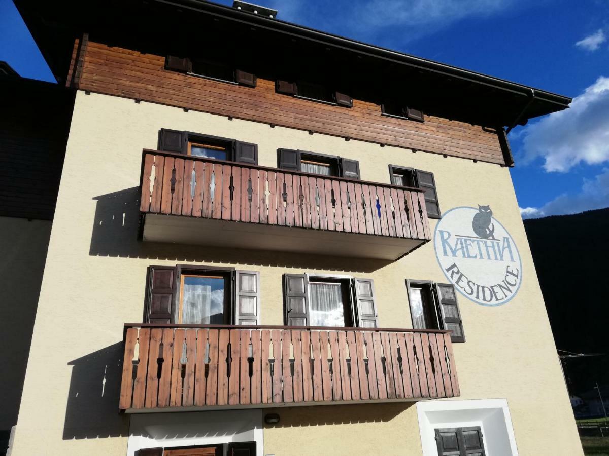Residence Raethia Tra Bormio E Livigno Pradelle Eksteriør bilde